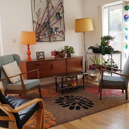 Ferienwohnung Comfortable Artistic House Welcomes You! Oxford Exterior foto
